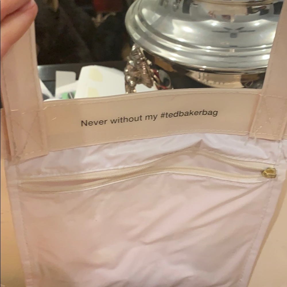 Ted Baker Icon large 3D tote - Picture 4 of 4